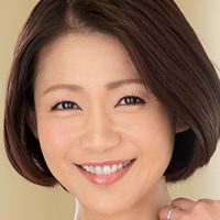 Tomoda Maki